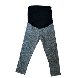 BEYOND Yoga Beyond the Bump Crop Maternity Leggings XS